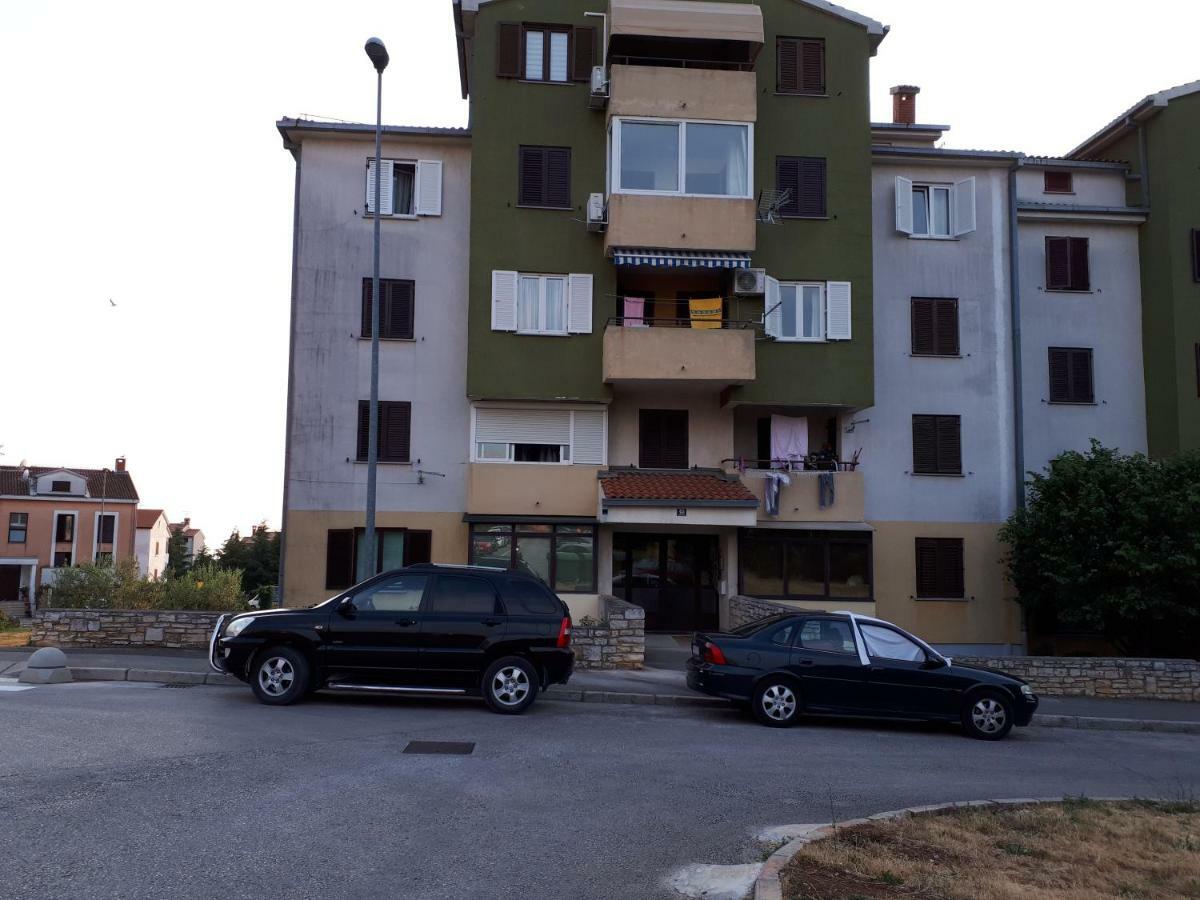 Apartment Korni Porec Exterior photo