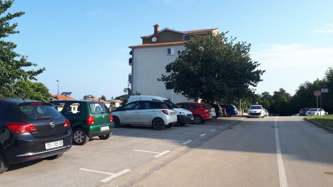 Apartment Korni Porec Exterior photo